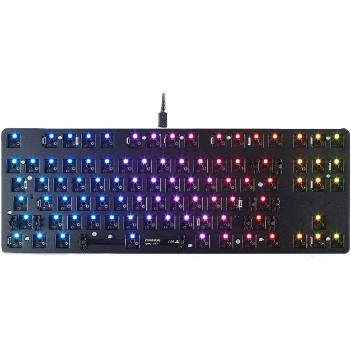 Геймърска механична клавиатура основа Glorious RGB GMMK TKL, GATA-1116