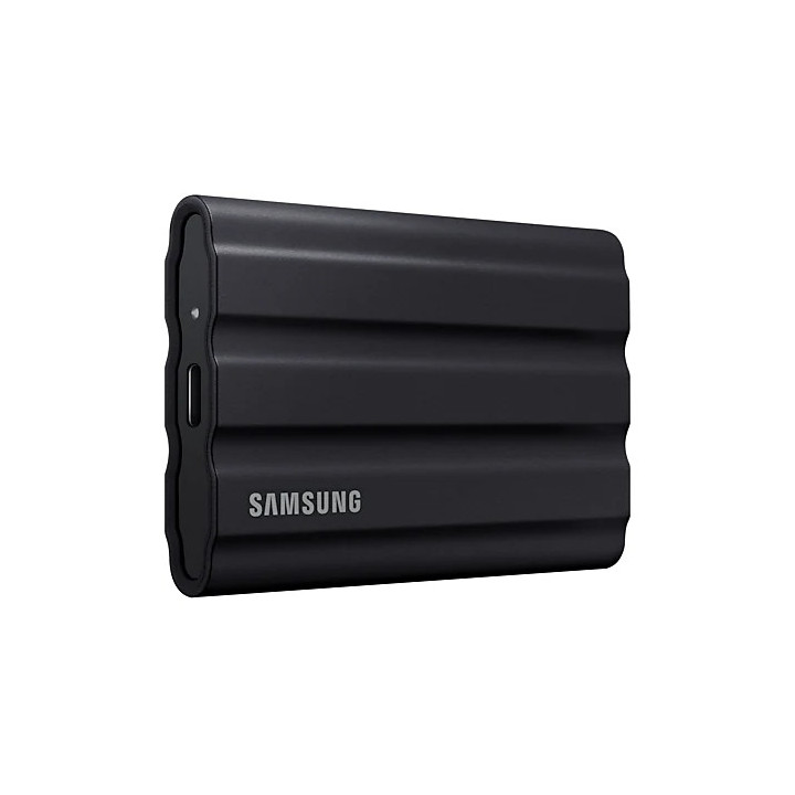 Външен SSD диск Samsung 2TB NVME SSD T7 Shield, USB 3.2 Gen2, Rugged, IP65, Read 1050 MB/s Write 1000 MB/s, Black - MU-PE2T0S/EU
