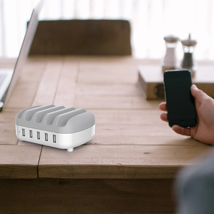 Зарядна станция за мобилни устройства Charger Station 220VOrico 5 x USB 40W White - DUK-5P-EU-WH