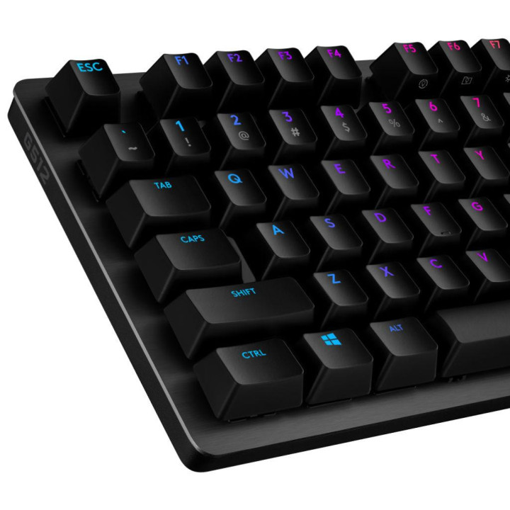 Геймърска механична клавиатура Logitech G512 Carbon GX Blue Clicky