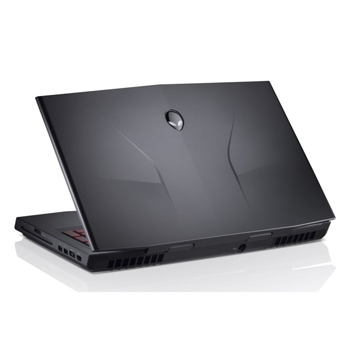 Геймърски лаптоп Dell Alienware 17 R4 с процесор Intel Core i7-6820HК, 16GB RAM, 1TB HDD+512GB SSD, NVIDIA GeForce GTX 1080 8GB GDDR5X и Windows 10