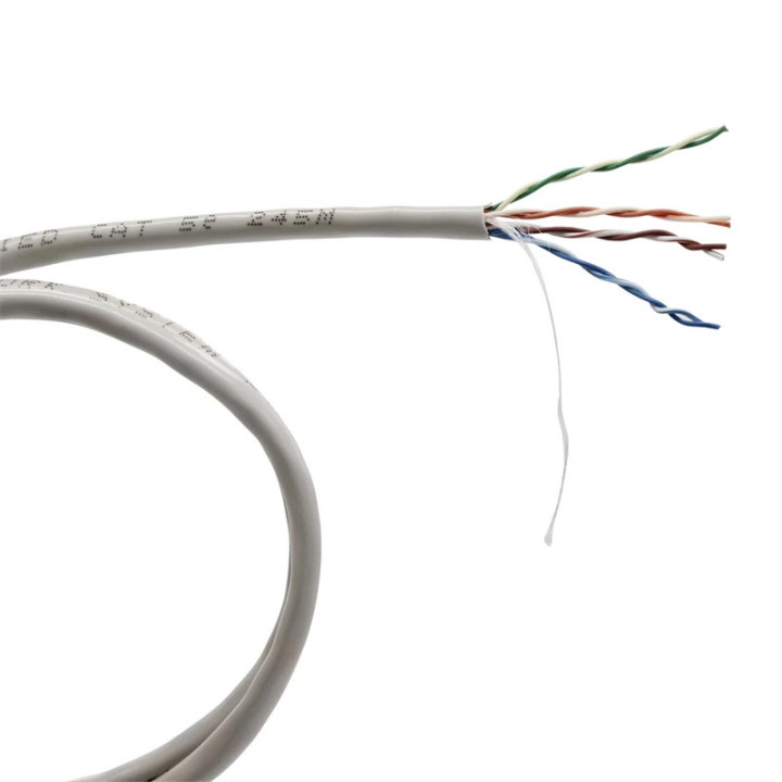 Кабел VCom UTP cable 4Pair Cat5e 24AWG 305m - NC514-305