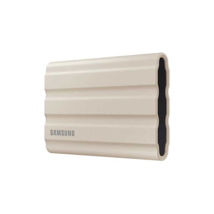 Външен SSD диск Samsung 2TB T7 Shield, USB-C, Бежов - DGSAMZGT20T7SHG