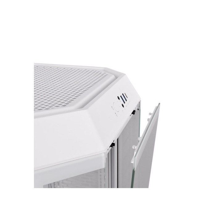 Кутия за компютър Thermaltake Tower 300 Snow - CA-1Y4-00S6WN-00