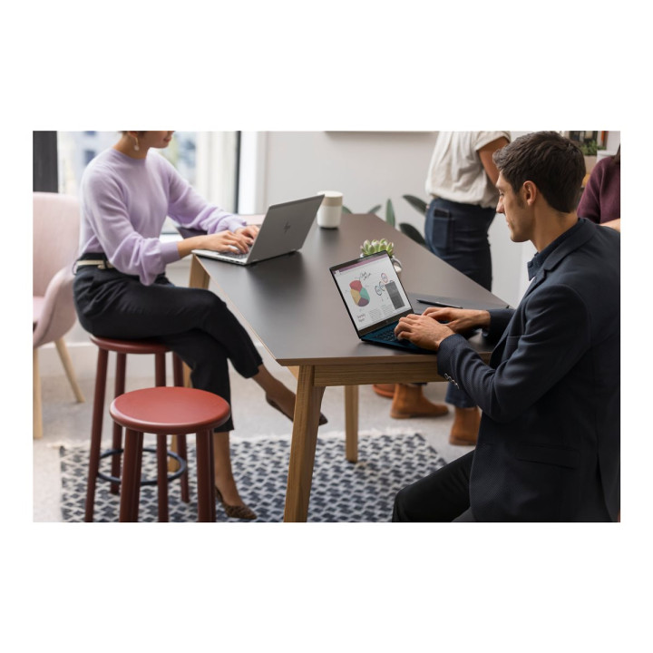 Лаптоп HP EliteBook X G1a, AMD Ryzen AI 7 PRO 360, 14" 2.8K, 16GB RAM, 1TB SSD, Win 11 Pro - B68YTET_ABB