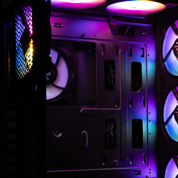 Кутия за компютър Zalman N7 PLUS, ATX, 7бр. Включени вентилатори, Tempered Glass - N7-PLUS