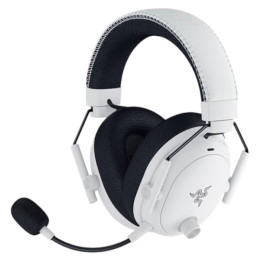 Bluetooth гейминг слушалки RAZER BlackShark V3 Pro, 50mm 7.1 Surround, Bluetooth 5.3, Active Noise Cancellation, 70h батерия - R