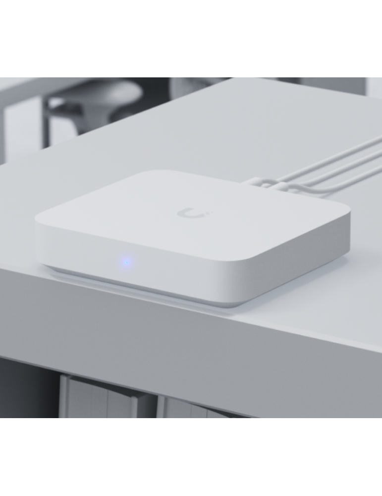Мрежов маршрутизатор Ubiquiti UniFi UXG-Max, 4x 2.5Gbps LAN портове, IDS/IPS 1.5 Gbps пропускливост, Max 9.6W захранване - 5