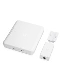 Мрежов комутатор Ubiquiti USW-Flex-Utility, 5-портов управляем, 10/100/1000 Mbps, PoE - 3