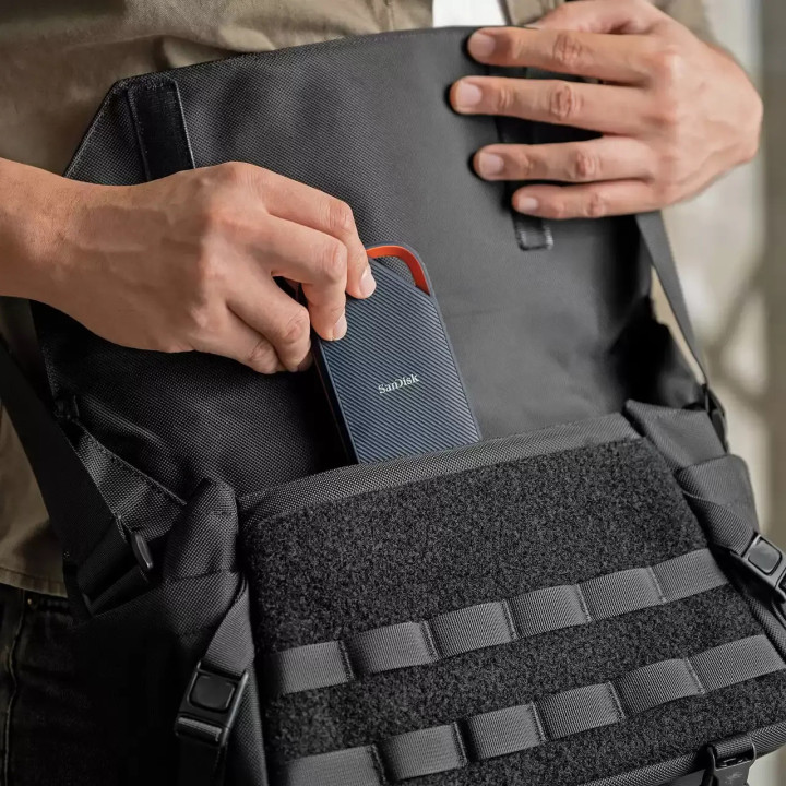 Външен SSD SanDisk Extreme PRO, 2TB USB 3.2 Type-C 3800MB/s - SDSSDE82-2T00-G25 - 4