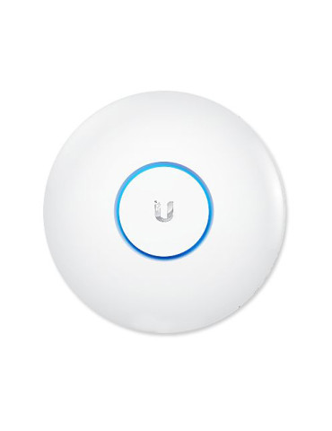 Точка за достъп Ubiquiti UAP-AC-PRO, 1300 Mbit/s, 2.4 GHz, 3 вътрешни всенасочни антени