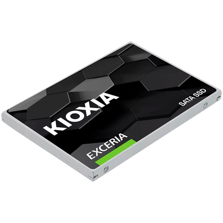 SSD диск Kioxia, 960GB SATA 6Gbps 2.5" 7mm - LTC10Z960GG8 - 2
