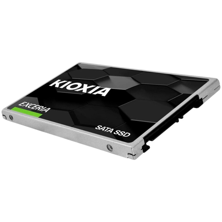 SSD диск Kioxia, 960GB SATA 6Gbps 2.5" 7mm - LTC10Z960GG8 - 3
