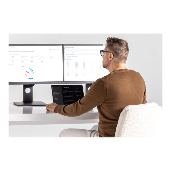 Лаптоп Microsoft Surface Laptop 7, 15" 3:2 600cd/m² IPS, Intel Core Ul