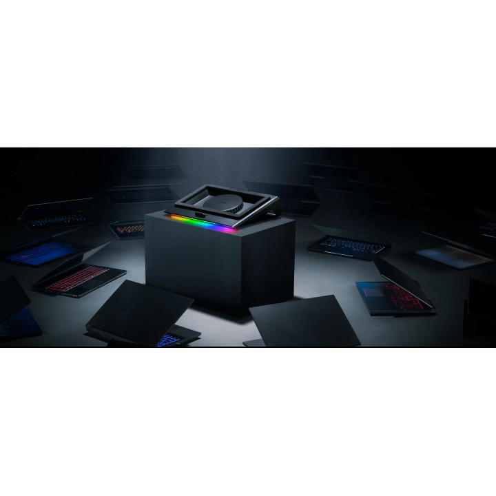Охладител за лаптоп RAZER, 14-18 инча, 3000 RPM, USB Hub, RGB LED - RC21-02300100-R3GW - 4