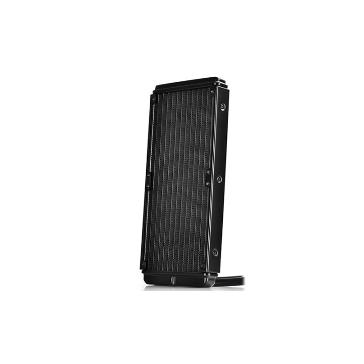 Водно охлаждане за процесор DeepCool Maelstrom 240Т с червена подсветка