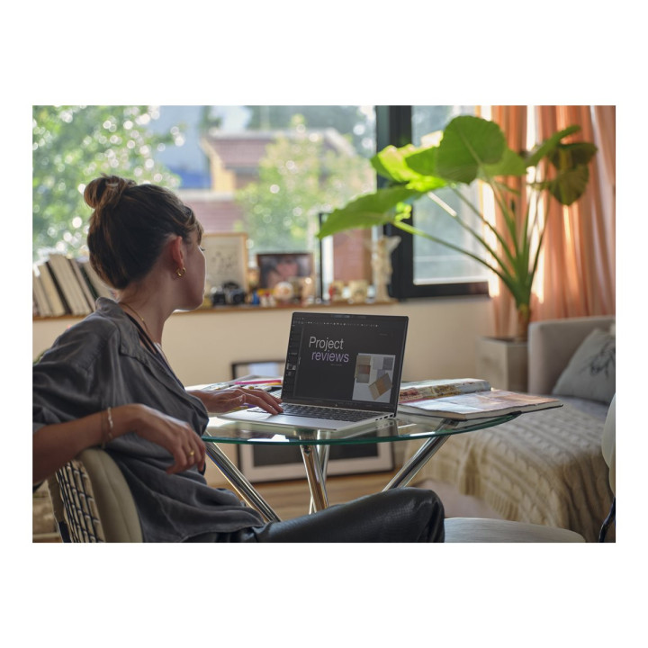 Лаптоп HP OmniBook 7 Aero, 13.3" WUXGA IPS, Ryzen AI 7 350, Radeon 860M, 32GB LPDDR5X, 1TB SSD, Windows 11 Home - BT1G8EA#ABB - 