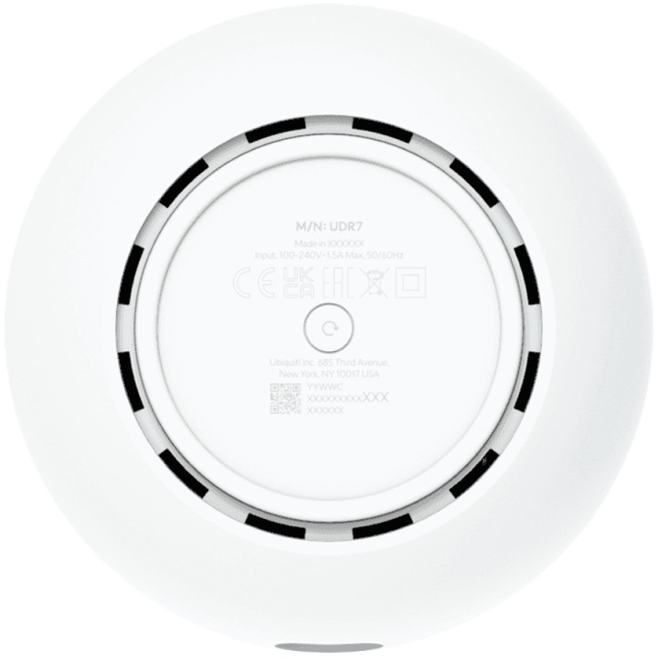 Рутер UBIQUITI UniFi Dream Router 7, Wi-Fi 7, 4-ядрен ARM Cortex-A53 1.5GHz, 3GB RAM, 64GB Flash, 1x SFP+, 1x RJ-45 WAN - UDR7-E