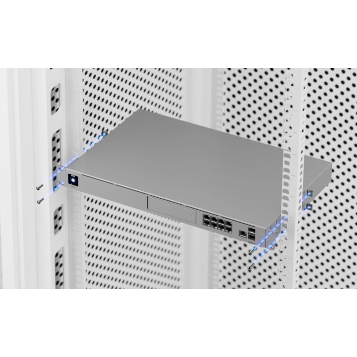 Управляем комутатор UBIQUITI UniFi Dream Machine Pro, 10G Cloud Gateway, 8x Gigabit LAN, 1x WAN, 2x SFP+ - UDM-PRO - 7