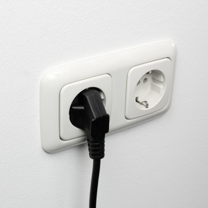 Захранващ кабел ACT AK5162, Schuko CEE 7/7 към IEC 60320 C5, 1m, черен - 2