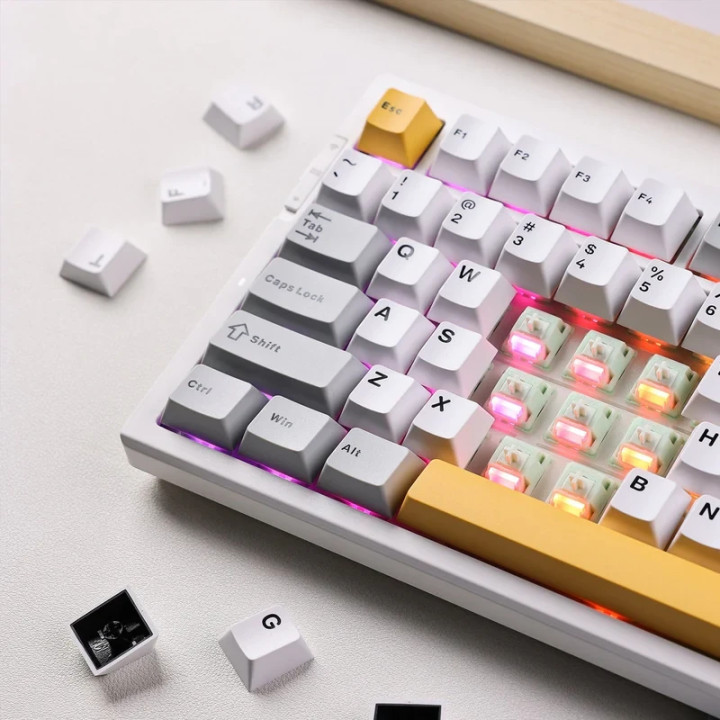 Bluetooth механична нископрофилна геймърска клавиатура MCHOSE G75 Pro, 75% Layout, Tofu Switch v2 Linear, Hot-Swappable, RGB, US