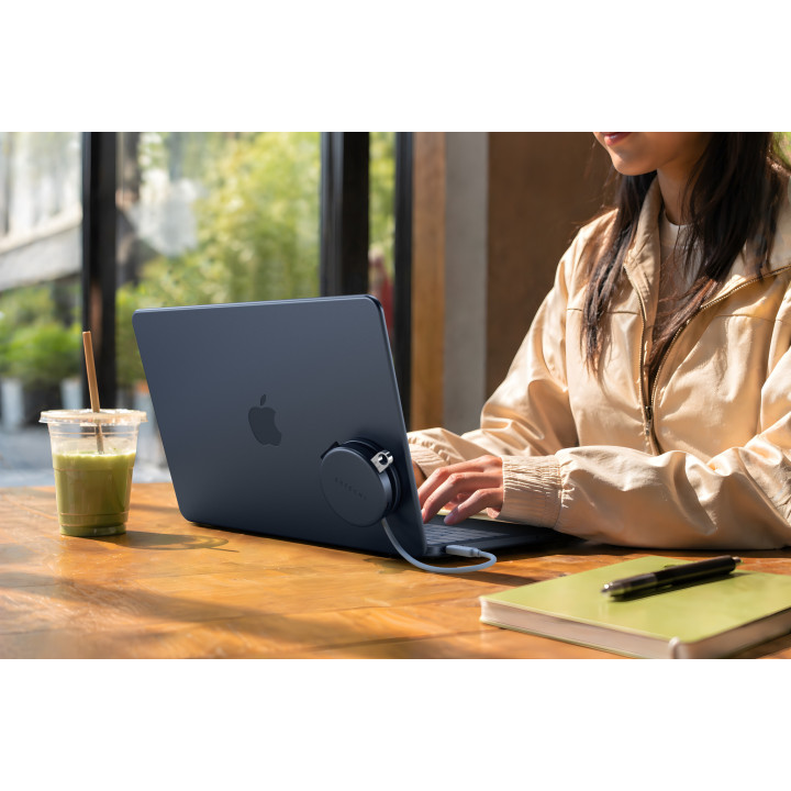 Докинг станция Satechi OnTheGo 5-in-1, 1x HDMI 4K 60Hz, 1x USB-C 5Gbps, 1x USB-A 3.0 5Gbps, 1x USB-C PD 60W, четец за SD карти, 