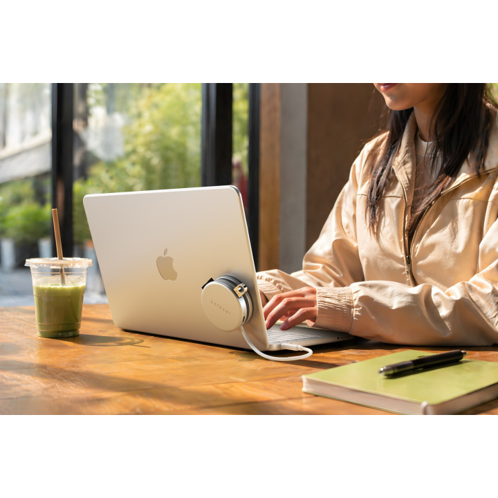 Докинг станция Satechi OnTheGo 5-in-1, 1x HDMI 4K 60Hz, 1x USB-C 5Gbps, 1x USB-A 3.0 5Gbps, 1x USB-C PD 60W, четец за SD карти, 