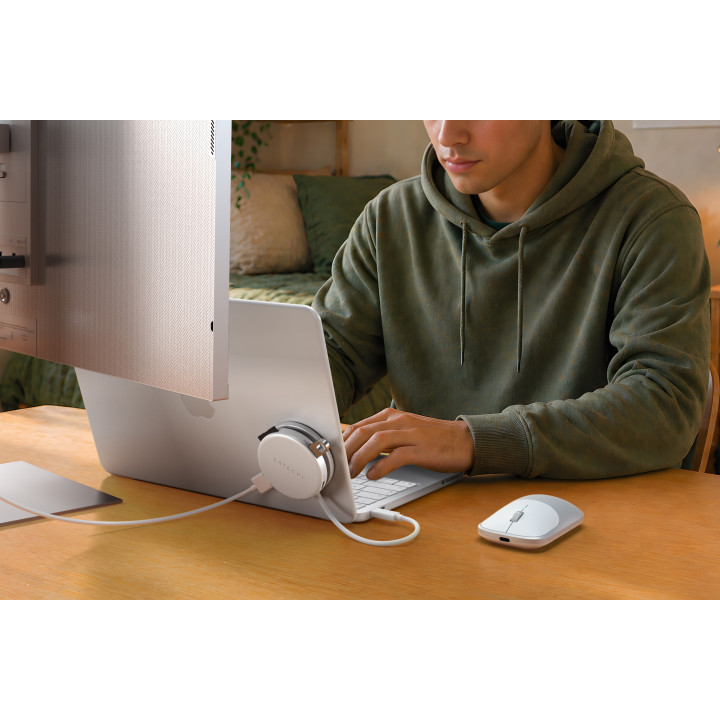 Докинг станция Satechi OnTheGo 5-in-1, 1x HDMI 4K 60Hz, 1x USB-C 5Gbps, 1x USB-A 3.0 5Gbps, 1x USB-C PD 60W, четец за SD карти, 