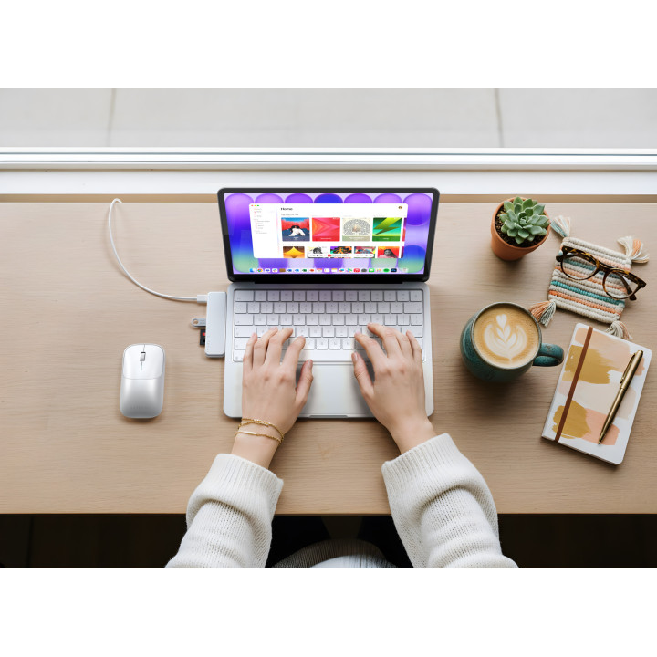 Докинг станция Satechi USB-C Snap Hub, 1x HDMI 4K 60Hz, 1x USB-C 5Gbps, 1x USB-A 3.0 5Gbps, 1x USB-C PD, 1x microSD/SD четец, Si