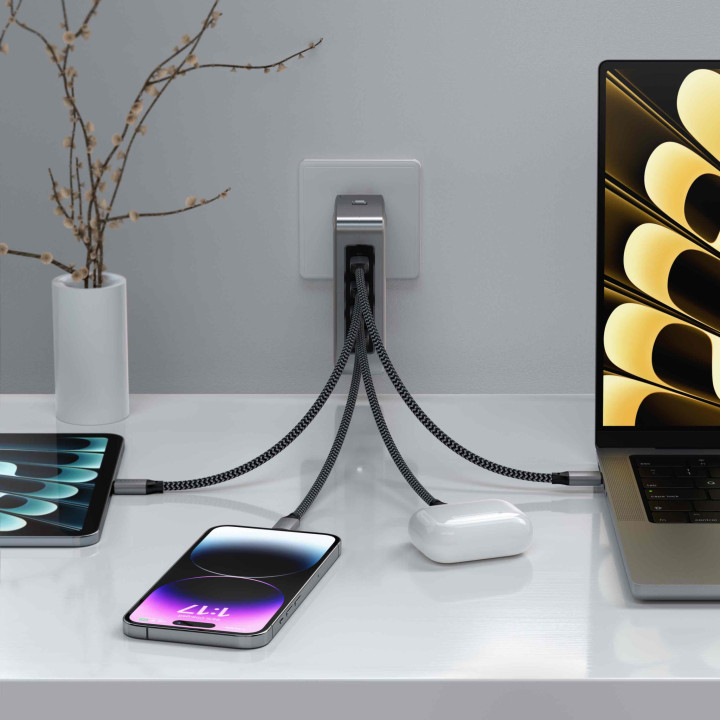 Зарядно устройство Satechi Travel Charger, 145W, 4x USB-C PD, адаптери UK/EU/AU/US, калъф тип мрежа, Space Grey - ST-W145GTM - 2