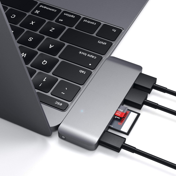 USB хъб Satechi Aluminium Type-C Passthrough, 3x USB 3.0, MicroSD четец, Space Grey - ST-TCUPM - 4