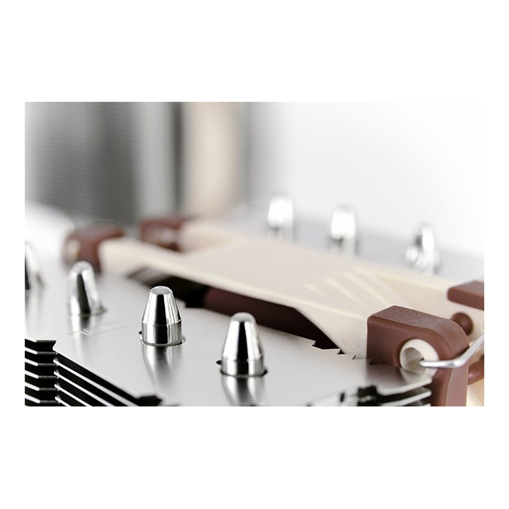 Охладител за процесор Noctua CPU Cooler NH-D9DX i4 3U - LGA2011(square/narrow)/LGA1356/LGA1366