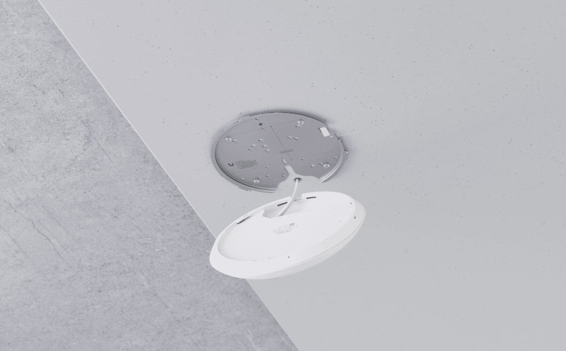 Точка за достъп Ubiquiti U7 Pro, 5 GHz, 2x2 MIMO, 1x 2,5 GbE - U7-PRO - 7