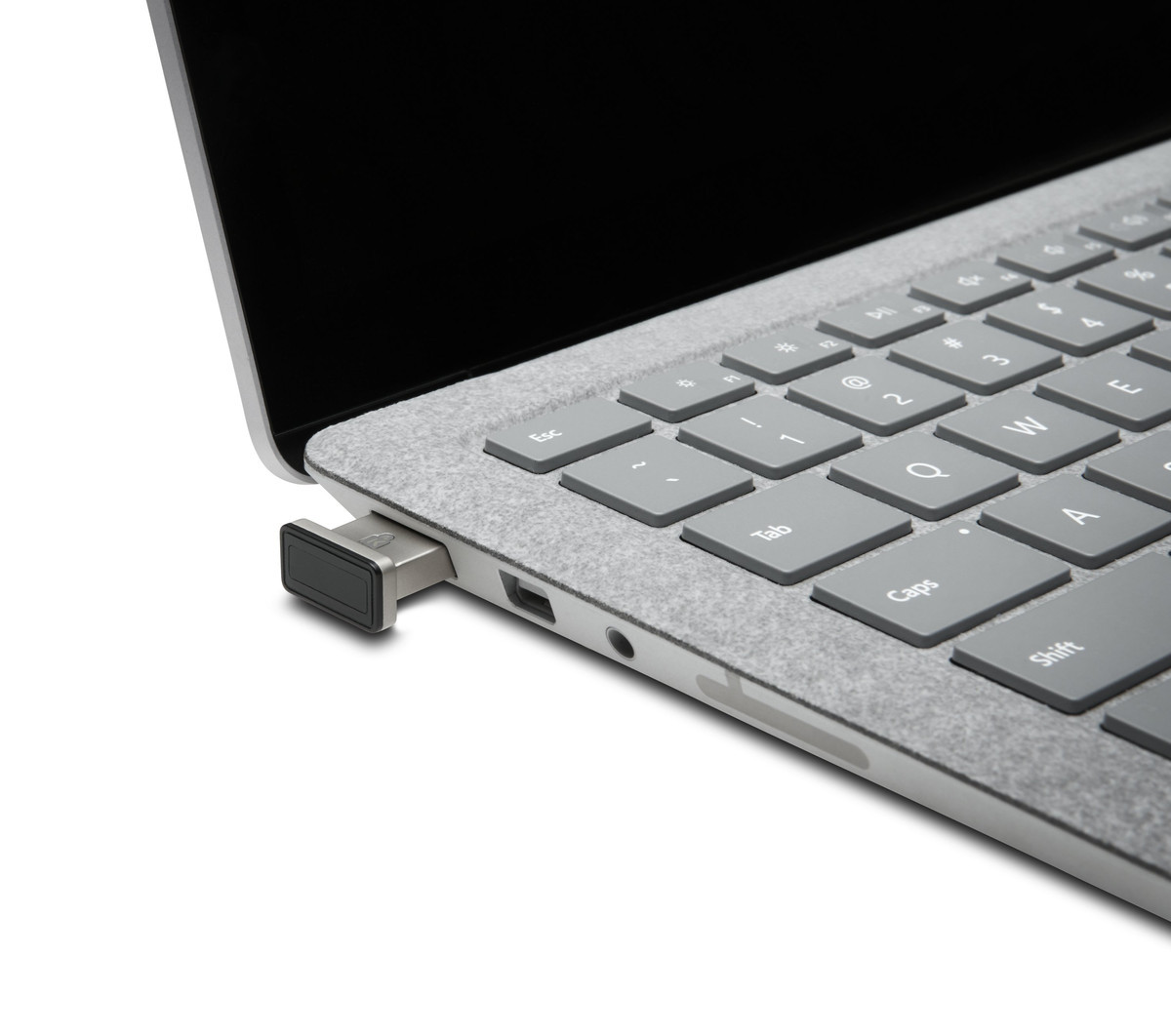 Ключ за пръстов отпечатък Kensington VeriMark IT - K64704EU - 9