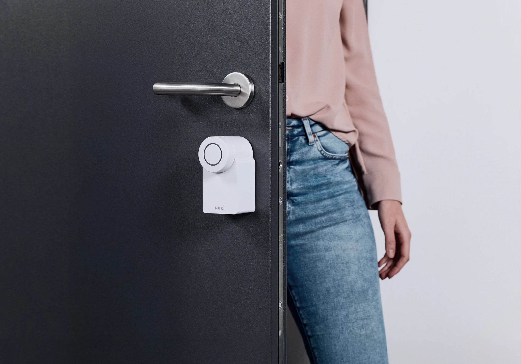 Смарт ключалка Nuki Smart Lock Go - NUKI-SMART-LOCK-GO - 3