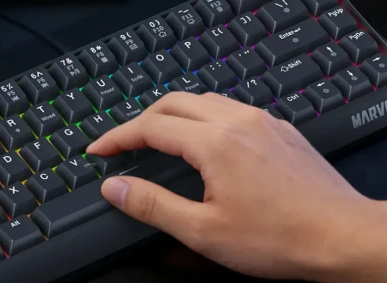 Безжична механична геймърска клавиатура Marvo Saber KG965W, 65%, Banana Crystal Linear, RGB подсветка, Bluetooth 5.3 - KG965W-BK - 5