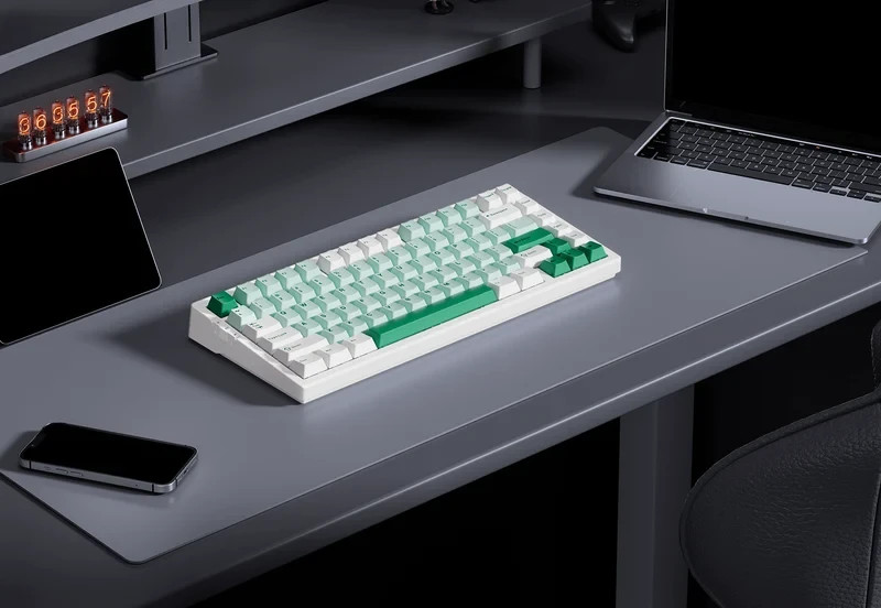 Bluetooth механична нископрофилна геймърска клавиатура MCHOSE G75 Pro, 75% Layout, Tofu Switch v2 Linear, Hot-Swappable, RGB, US English, Безжична 2.4GHz/Bluetooth/USB - G75-4A - 2