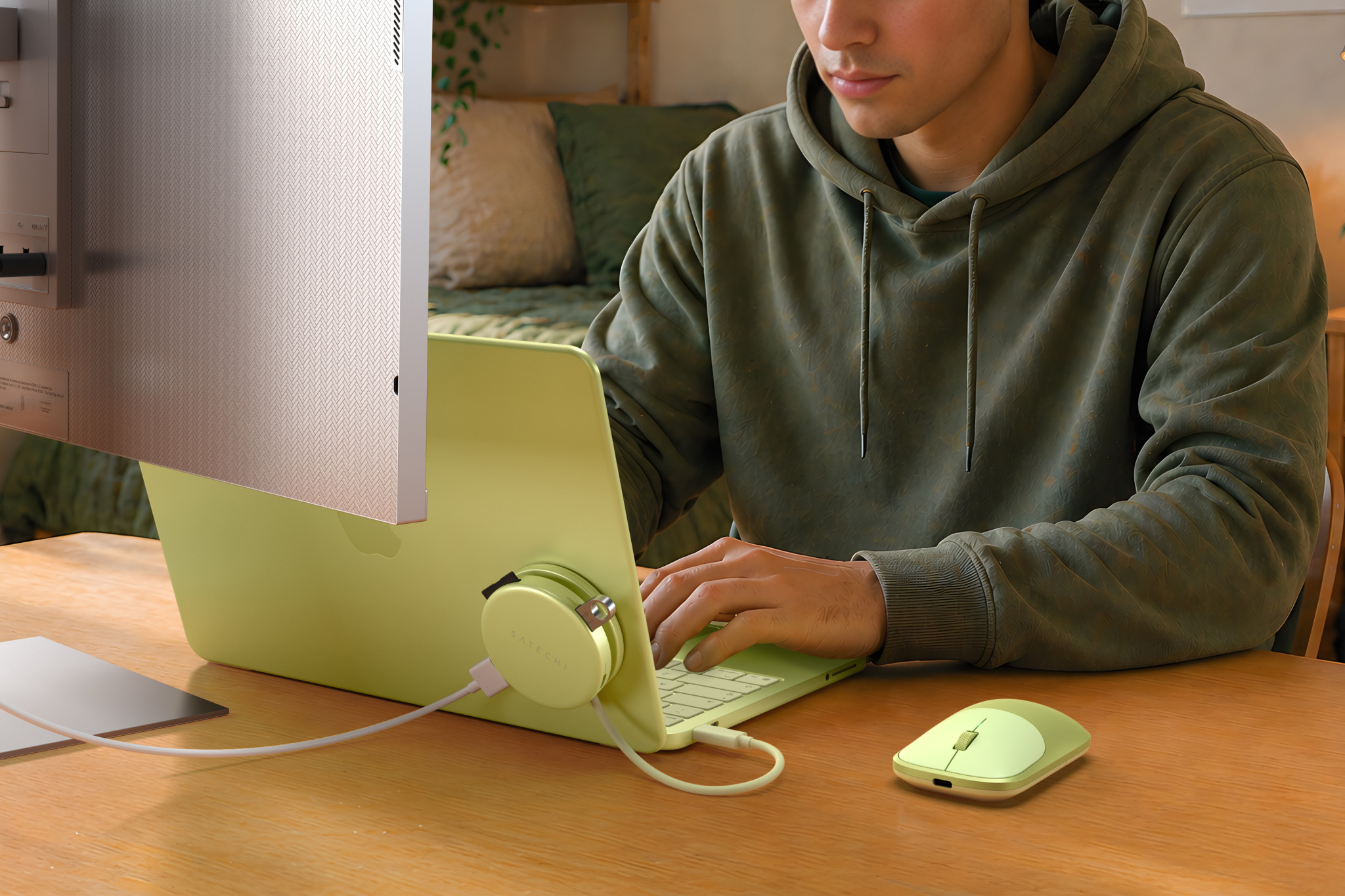 Докинг станция Satechi OntheGo, 5-in-1, HDMI 4K 60Hz, USB-C 5Gbps, USB-A 3.0 5Gbps, USB-C PD 60W, SD четец, Citrus - ST-POTG5Y - 2