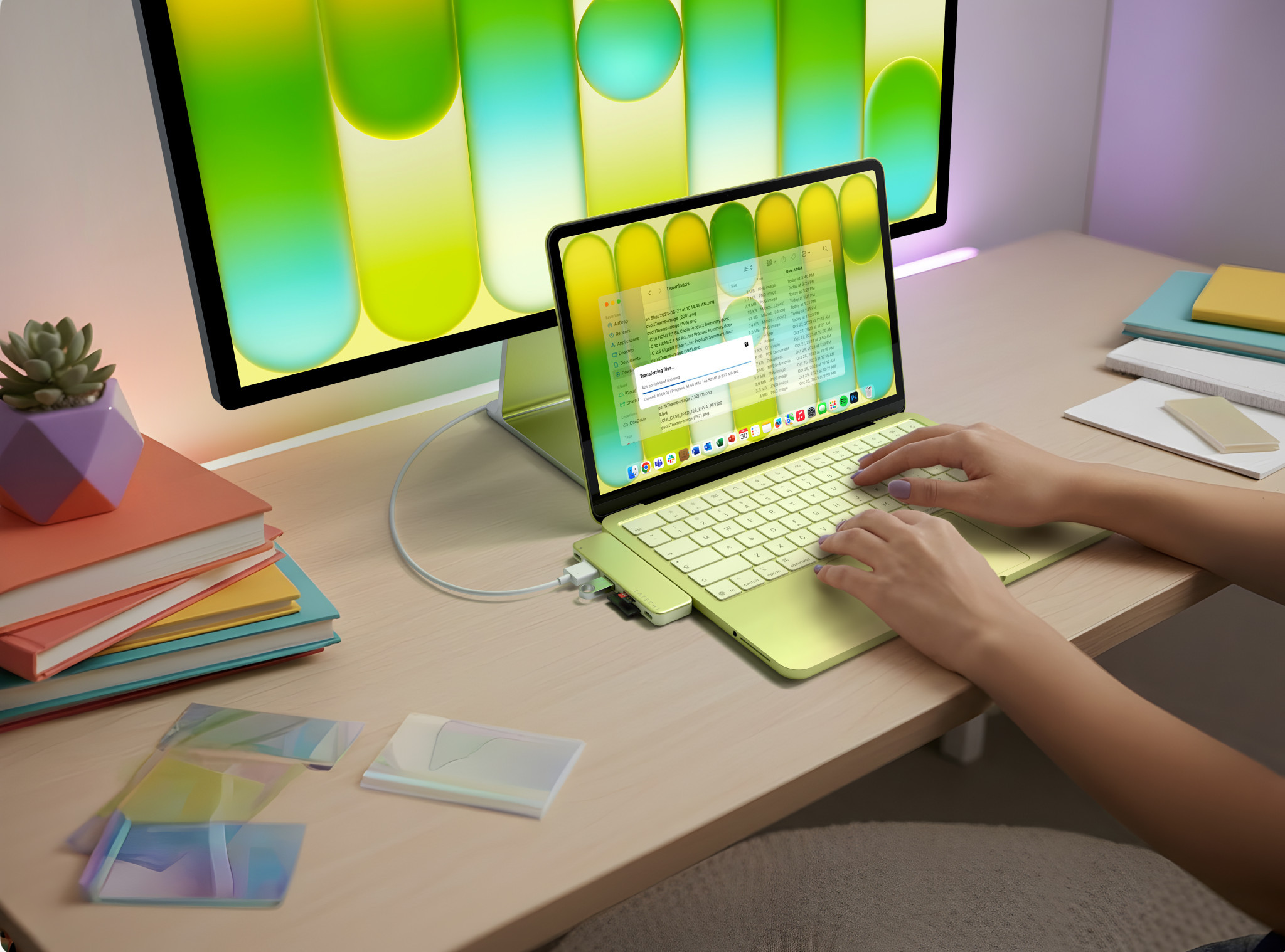 Докинг станция Satechi USB-C Snap Hub, 1x HDMI 4K 60Hz, 1x USB-C 5 Gbps, 1x USB-A 3.0 5 Gbps, 1x USB-C PD, 1x microSD, 1x SD, Citrus - ST-HUSNY - 6