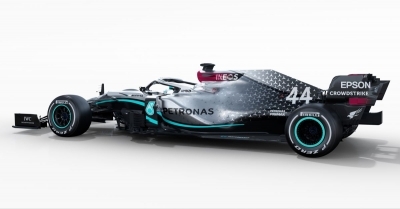 AMD отбелязва първа година партньорство с екипа на Mercedes за Формула 1 AMD отбелязва първа година партньорство с екипа на Mercedes за Формула 1
